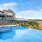 Mountain Bay Retreat near Goughs Bay Sleeps 10 - Goughs Bay