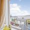 Dog-friendly Seaview Cottage in seaside Appledore village