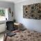 Cozy double bedroom in stunning Bungalow on River Thames - near Thorpe Park/Royal Holloway University/20mins from Heathrow - Staines upon Thames