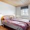 5 Bedroom Gorgeous Home In Thyholm