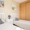 Apartamento familiar muy soleado cerca de la playa y parking incluido