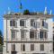 Charming apartment in a 1910s building 2 min walk from the Colosseum