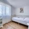 Pool House Edita - Happy Rentals