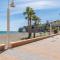 Rincón Playa, terraza y piscina