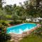 One bedroom house with city view shared pool and furnished garden at Monte San Savino