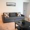 Home away from home close to parks - Pet Friendly - Davenport