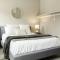 Explore OTR from a Parkside Condo - Walk to ALL - سينسيناتي