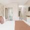 Luxury King-bed Ensuite With Tranquil Garden Views