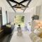 Hidden King Suite with Garden Parking - 4 Guest