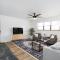Elegant 2BR Escape in Manhattan with WiFi & Parking - Manhattan