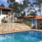 Sítio com Piscina e Área de Lazer Completa - Porangaba