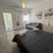XL Spacious Apartment, 4-BR Home in Central Area, WALK to Sliema - St Julians