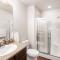 Relaxing 3BR Apartment With Pool & Wifi - Greeley