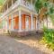 Pretty Peach Palace-Historic, Mins to Downtown - موبايل