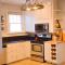 Perfectly Modern Craftsman- close to everything!