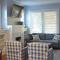 Perfectly Modern Craftsman- close to everything!