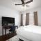 Birmingham Bungalow- less the 10 Mins from Downtown - 伯明翰