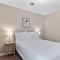Near Parks Dining & Shopping - Glade Park Gem