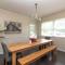 10 Min to Downtown Close to Dining-Boxwood Beauty