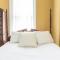 Bumblebee Mansion w Tiny Home Historic Modern