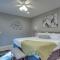 Apartment with Gazebo-Swanky Savannah Style - سافانا