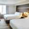 Holiday Inn Express Toronto Downtown by IHG
