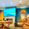 Luxury Palace / Vacation Home - Alvin