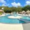 La Saranah Beach Resort - Wifi, Plage, Piscine