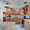 5BR Residential Tropical House w Heated Pool