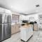 4BR retreat w heated pool backyard BBQ grill