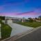 Paradise Haven- Amazing 4BR Oasis with Pool - Bradenton