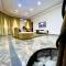 Luxury Oasis 1 - Private En-suite 1 Bedroom in a Shared Apartment in Abuja with Pool, Games, Balcony, and Garden - Abudža