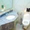 Luxury Oasis 1 - Private En-suite 1 Bedroom in a Shared Apartment in Abuja with Pool, Games, Balcony, and Garden - Abudža