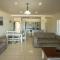 Saints View Resort Unit 15 - Uvongo Beach