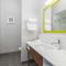 Hampton Inn & Suites Hartford-Manchester