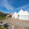 La Casa Sulla Roccia Trulli Pool - Happy Rentals