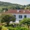 Maison Gamboia, chambres et table d'hôtes au calme avec jardin - Hasparren