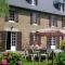 Magnificent French Country House with Private Heated Pool & Gardens - Quettreville-sur-Sienne