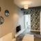 Lovely Getaway Apartment: Two-Bedroom in Rotherham