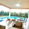 ferme privé avec piscine ferme privé avec piscine