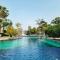 lumpini park beach