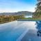 Mountain Bay Retreat near Goughs Bay Sleeps 10 - Goughs Bay