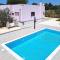 Ferienhaus mit Privatpool für 6 Personen ca 100 qm in Pomer, Istrien Istrische Riviera