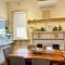 D103 Lemon Tree House