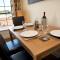 Harbourside Apartments with Private Parking