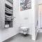 Luxury 2BR and 1LR Apartment with Balcony - 9 min to Center - Wien
