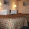 Budgetel Inn & Suites