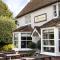 Shepherds Huts Tansy & Ethel in rural Sussex - Arundel