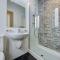 Super Location, St Julians, 2 Bedroom, Paceville APT 7 by Vaganza