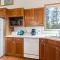 3 BDR Secluded Retreat Stunning Mountain Views